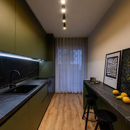 Moonlight Mountain Retreat Apartment